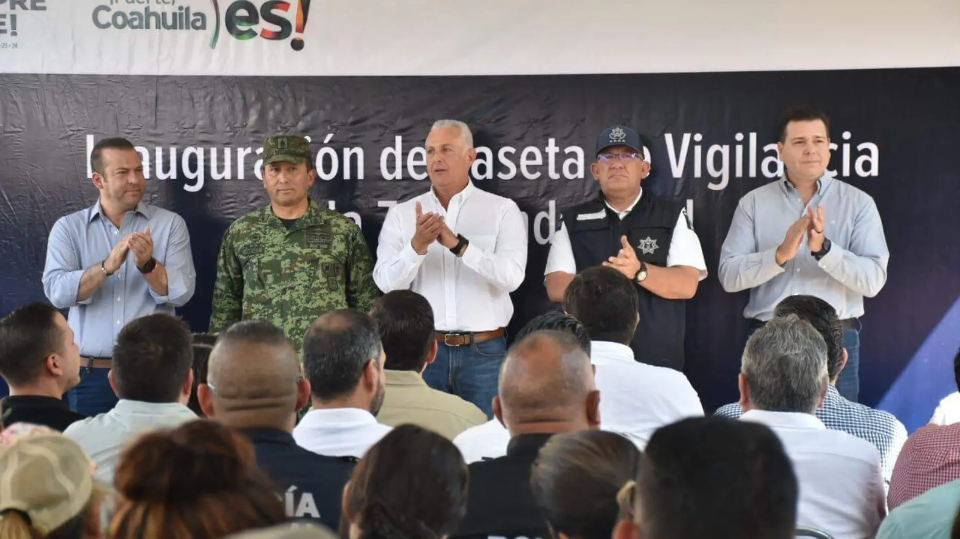 El alcalde Román Alberto Cepeda González puso en operaciones la caseta política habilitada en la Ciudad Industrial Torreón